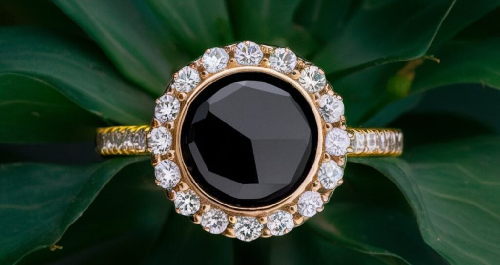 Symbolism and Meaning of a Ring With a Circle of Obsidian Surrounded by Diamonds